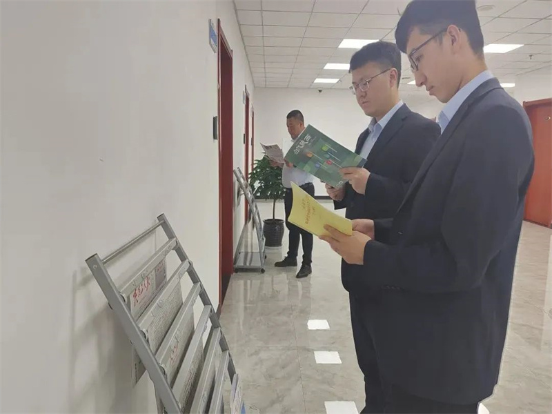 陜煤集團榆北選煤分公司：“主題教育”到身邊 基層宣講“接地氣”（2）.jpg