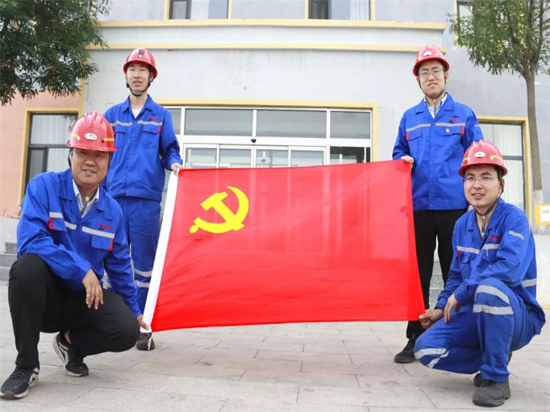 “兩優一先”事跡丨選煤分公司的“黨建答卷”.jpg