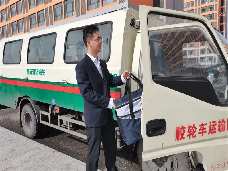 “兩優一先”事跡丨運維分公司小保當智維中心黨支部：筑堅強堡壘 促企業發展（4）.jpg