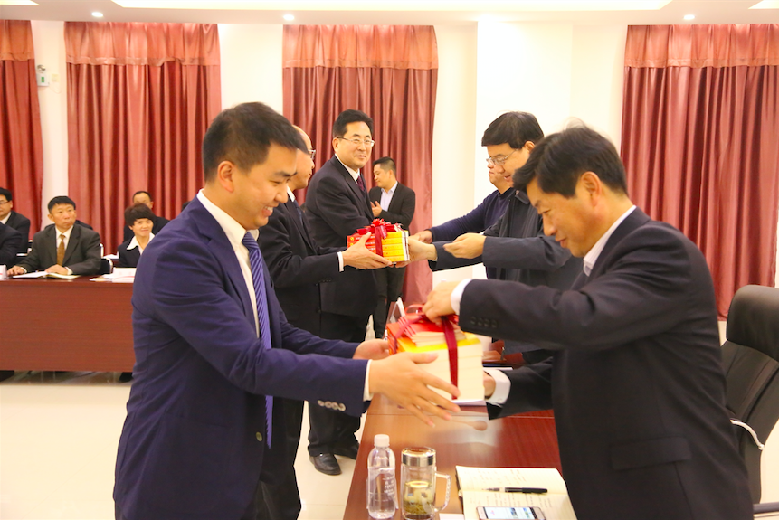 學習貫徹十九大精神落實轉提樹專題教育實踐活動發言材料