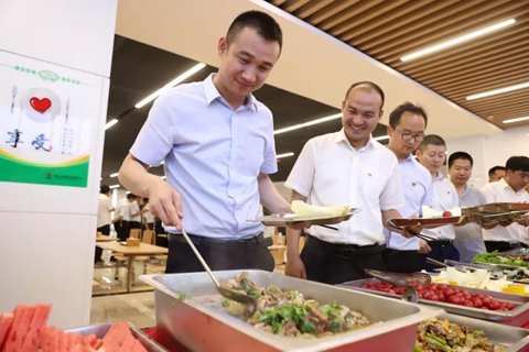 小保當公司：初心貼著民心 主題教育里的“小歡喜”